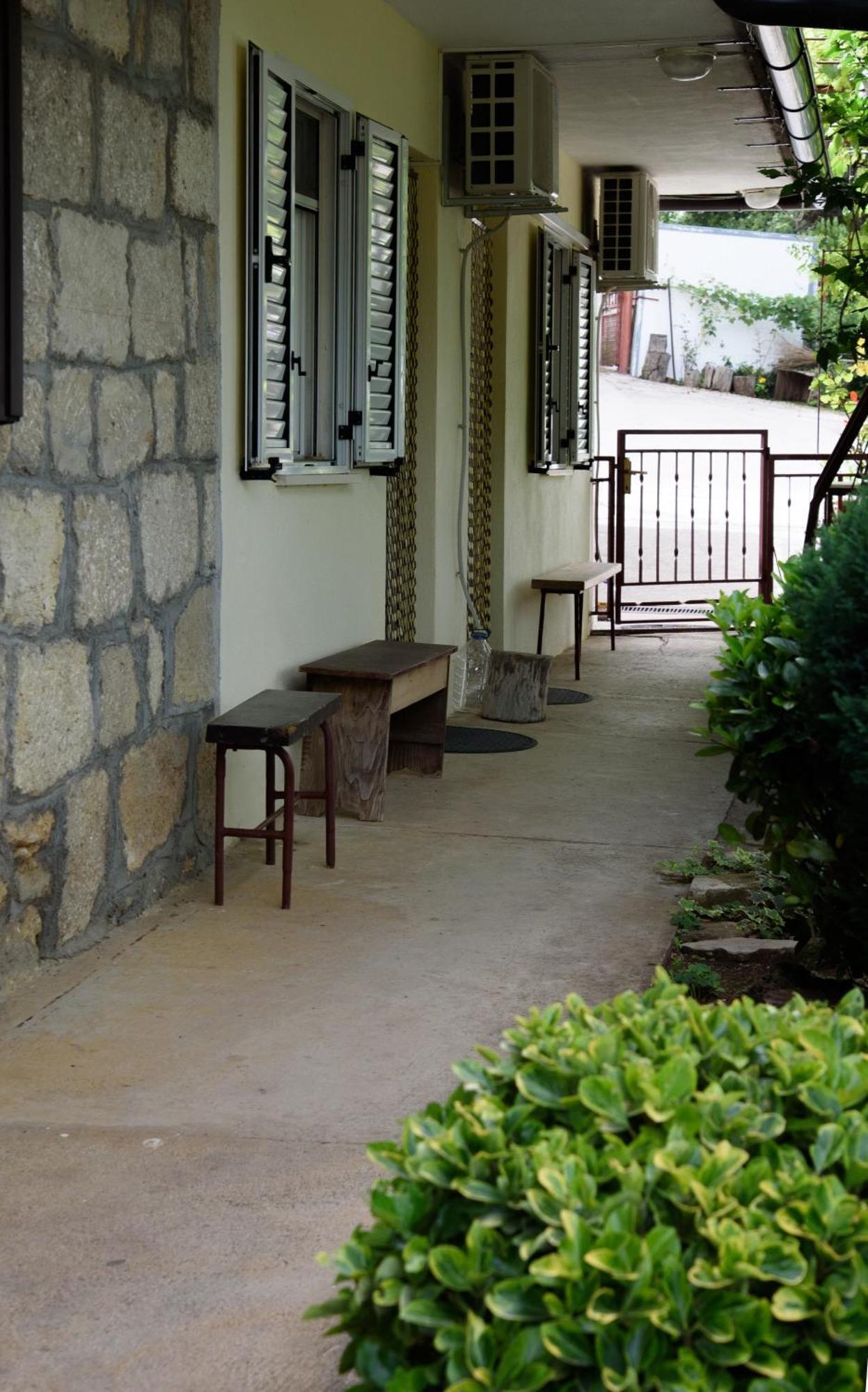 Apartment Cvitini Dvori Garjak