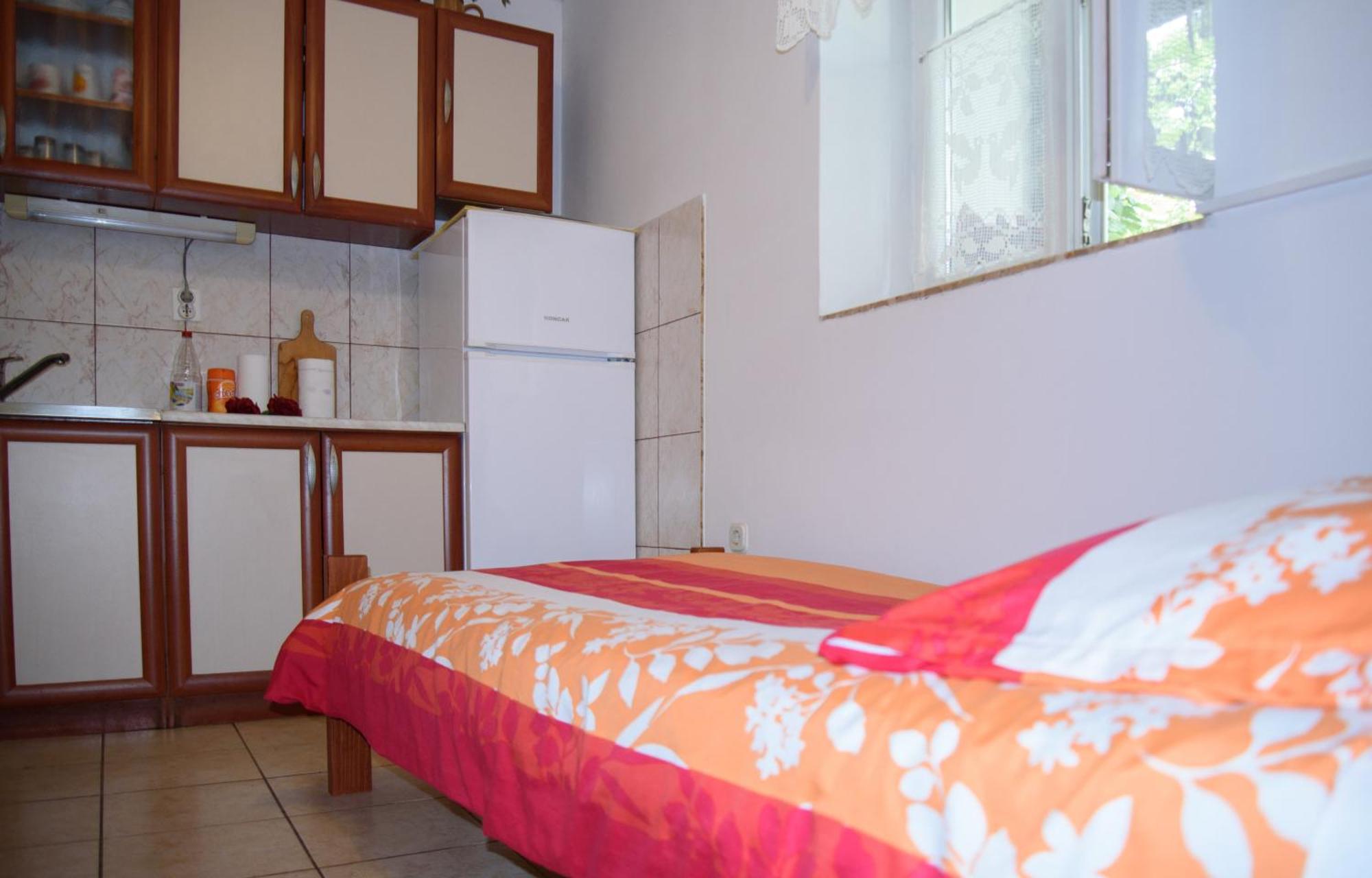 Cvitini Dvori Garjak Apartment